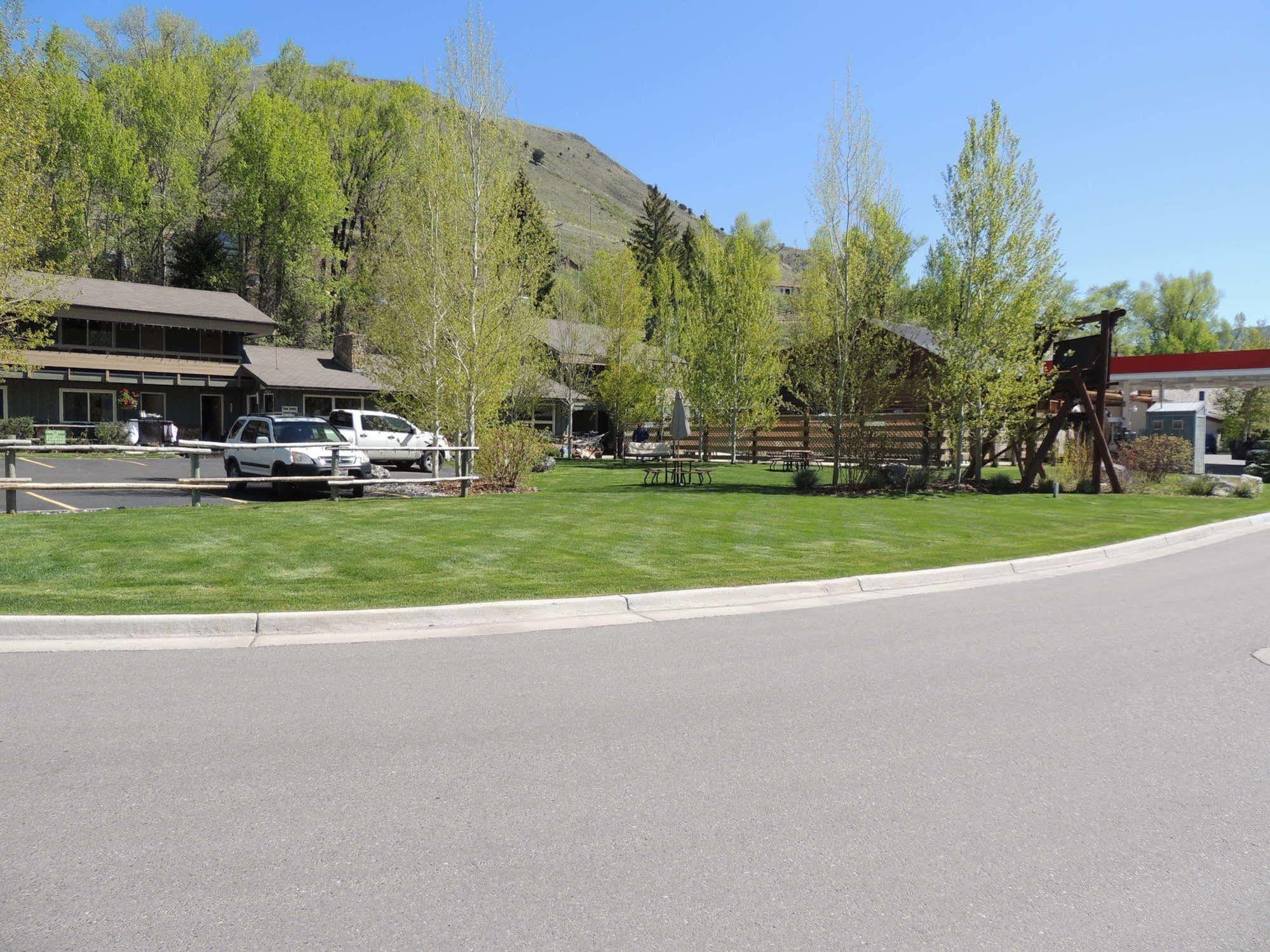 Pony Express Motel Jackson Exterior photo